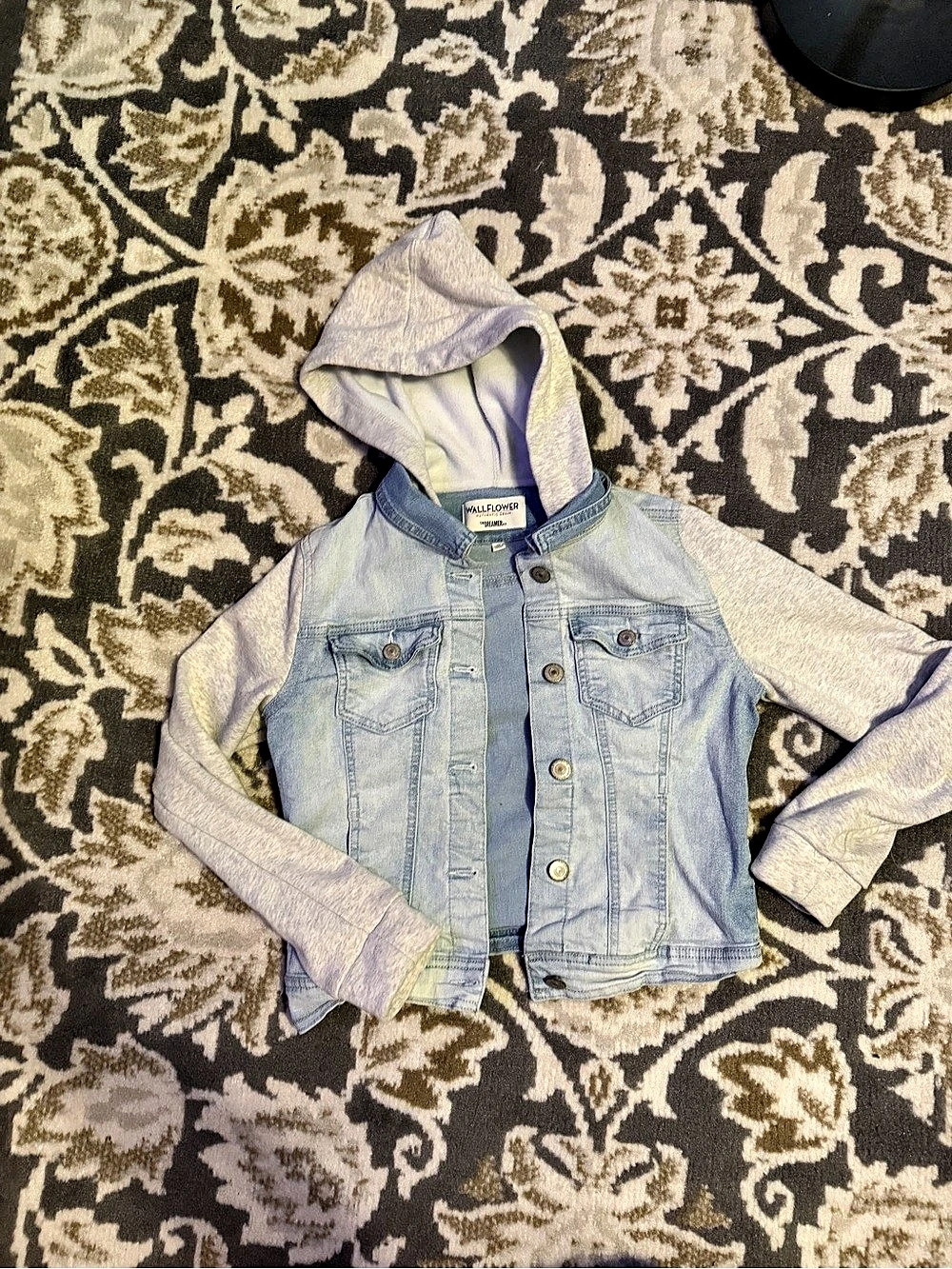 WallFlower The Dreamer Fit Denim Jacket with Hoodie - Medium